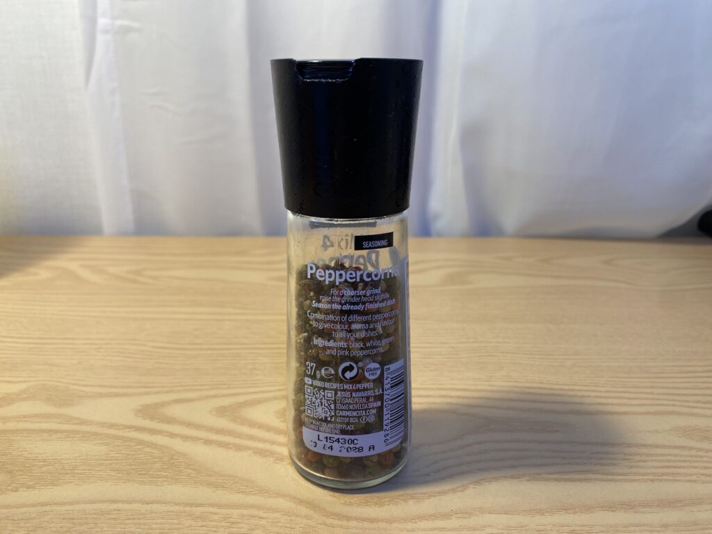 Premium Carmencita Mix 4 Pepper grinder used in Bridget June’s 100-Day K-Inner Beauty Challenge for anti-inflammatory benefits.